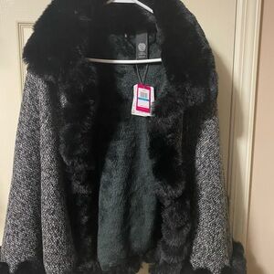 Vince Camuto Black One Size shawl